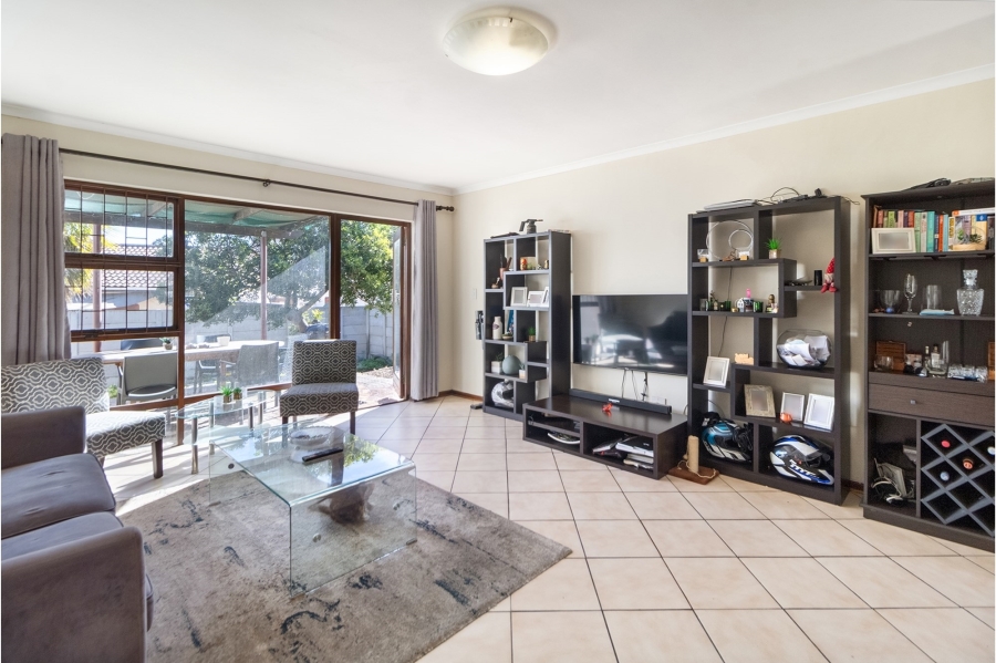 2 Bedroom Property for Sale in Tijgerhof Western Cape